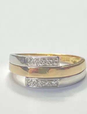 Yellow gold white gold 18kt ring withe diamond