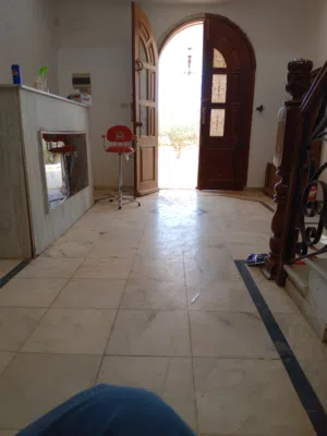 اثات فيلا للبيع