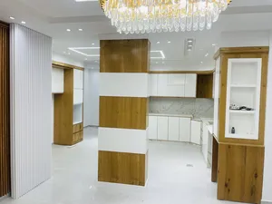 3 Bedrooms . 3 Bathrooms . 160 m22