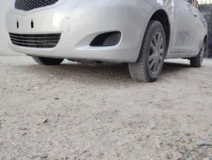 Toyota . Belta . 2009 . New3