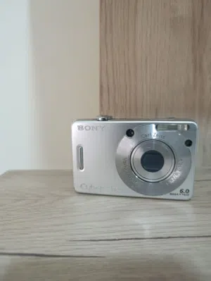 Title: Sony Cyber-shot DSC-W50 Camera - 6MP - Carl Zeiss Lens - Working