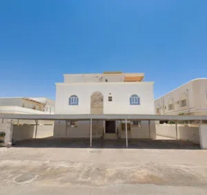 Flat gor rent in alkhod mazzoun street/ شقة للايجار في الخوض شارع مزون
