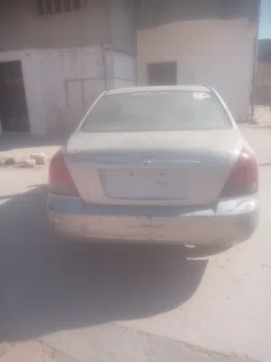 السلام عليكم هواندي لافانتي للبيع قطع غيار فقط