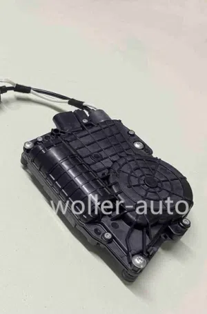 بومبة شفط باب السواق الامامي bmw f10