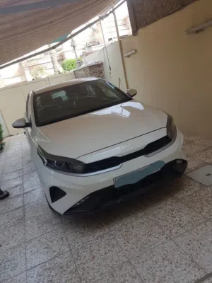 كيا سيراتو 2022 خليجي رقم اربيل ماشية 44900 كم عنوان بغداد زيونه