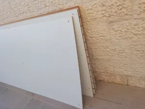 ألواح خشبية للمحلات الصغيرة و البيع بالتجزئة