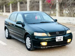 اوبل استرا