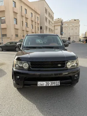 Used Land Rover HSE V8 in Hawally