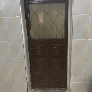 باب  المنيوم ممتزات للبيع