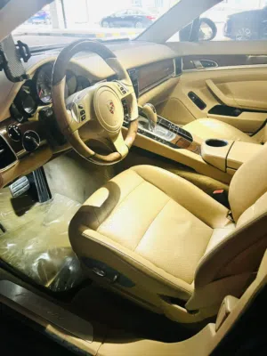 Porshe Panamera