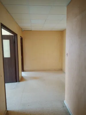 مكتب للإيجار