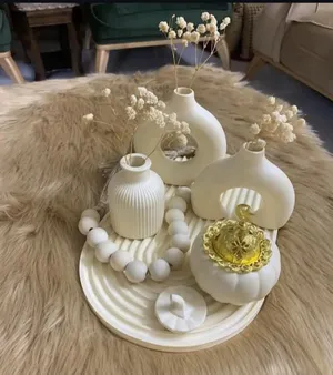 Antiques . New1