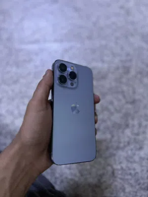 Apple iPhone 13 Pro 128 GB in Basra
