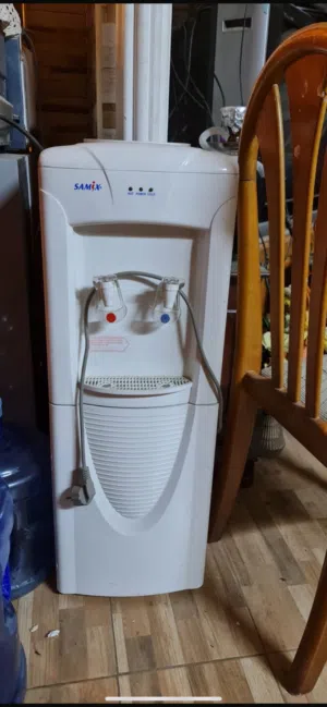 كولر مياه جديد منضف بي سعر مميز