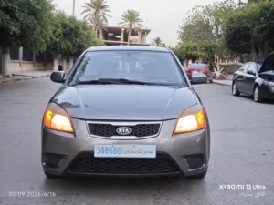 كيا ريو 2011