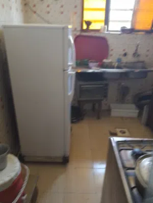 شقة فاضية للايجار