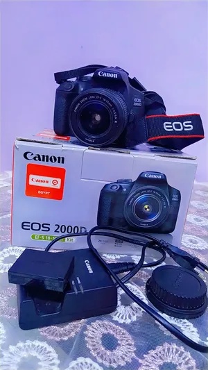 كاميرا كانون 2000D