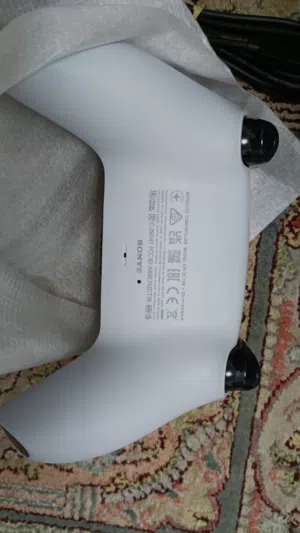 للبيع بلايستيشن 5 برو الجديد