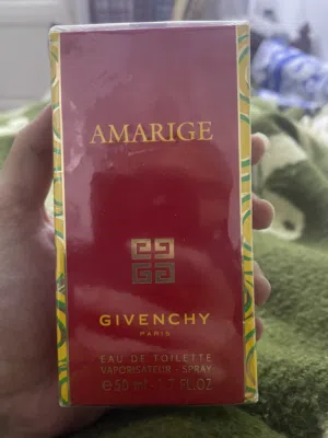Givenchy Amarige