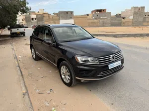 Used Volkswagen Touareg in Tripoli