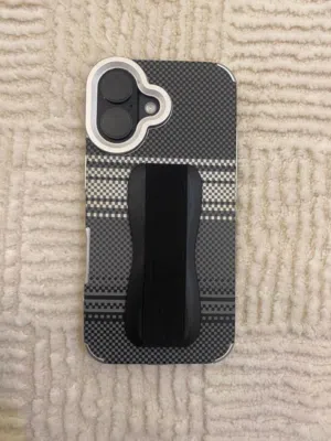 Apple iPhone 16 128 GB in Mafraq