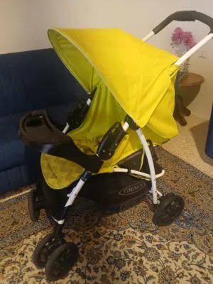 عربايه اطفال نوعيه graco مستعمله ما زالت بحاله جيده جدا