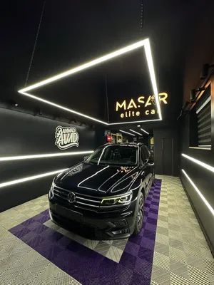 tiguan-2019-fully-loaded-black-edition-4-4-2000-banzeen