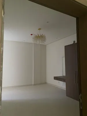 الايجار شقة جديدة فاخره في سلماباد