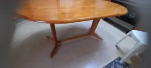 طاولة سفرة ماليزية للبيع