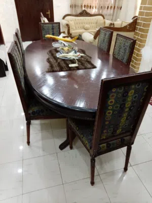 طاولة سفرة حفر مع كراسي