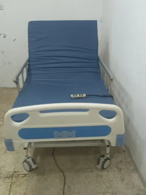 تخت طبي كهربائي اربع حركات للبيع 250دينار