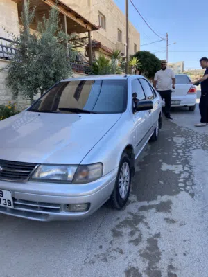 نيسان صني 1998