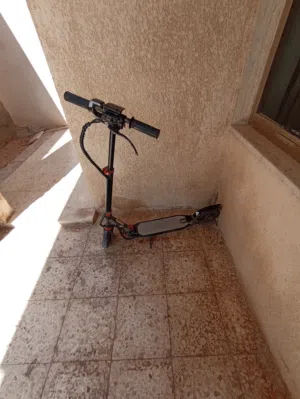 سكوتر الكهربائيه