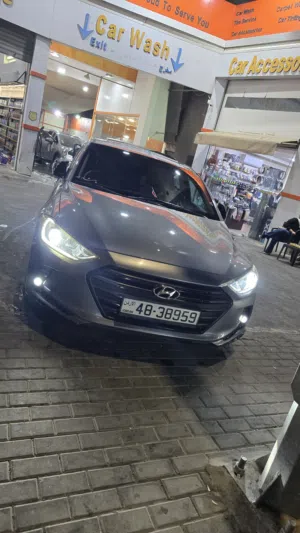Used Hyundai Avante in Amman