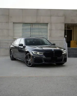 2022 BMW 7 Series 745e Carbon Core  M Sport Pkg Black Editon .. 3000 cc