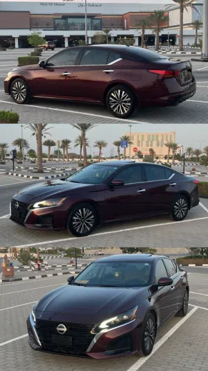 نيسان التيما 2024 نظيف جدًا و ممشى 19 الف ميل