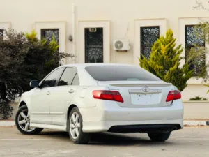 تيوتا كامري 2010