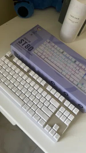 Devo ST80 mechanical gaming keyboard