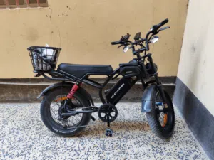 للبيع اسكوتر ودراجة