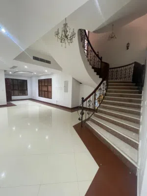 700 m2 More than 6 bedrooms Villa for Rent in Abu Dhabi Khalifa City