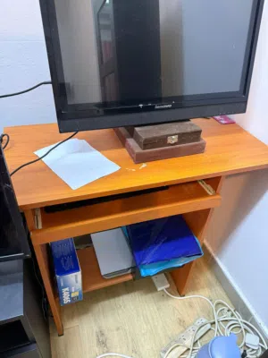 1BHK for Spacious Flat for Sale with Household items