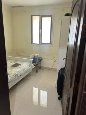 Single Room / Sharing Available in Family Flat   للعائلات الهندية أو السيدات الهنديات العاملات فق
