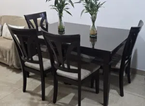 طاولة سفره