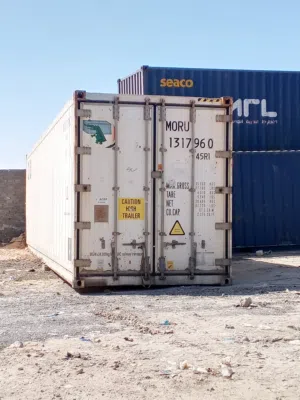 حاويات مبردة وجافة للبيع