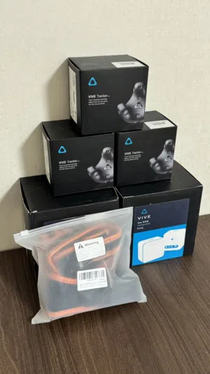 3x VIVE trackers 3.0 with 2 HTC VIVE base stations 1.0