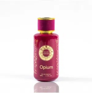 أوبيوم عطر جريء، دافئ، ومغري. رائحة حلوة شرقية تلفت الانتباه بسرعة. مثالي للسهرات والأجواء الليلية.