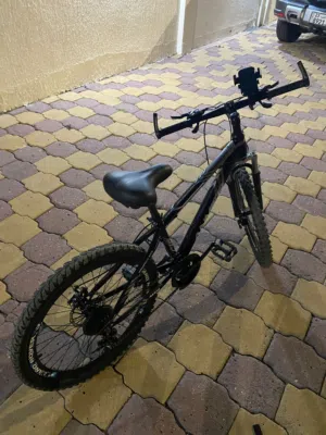 دراجه جديده نظيفه  anmier mountain bike