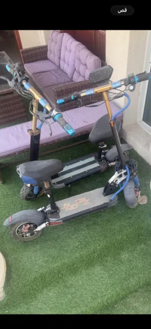 اثنين السكوتر بسعر مميز السكوترات نضيفه