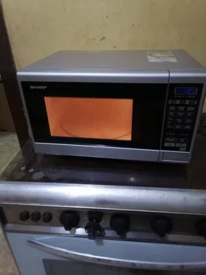 مايكرويف شارب بحاله ممتازه للبيع