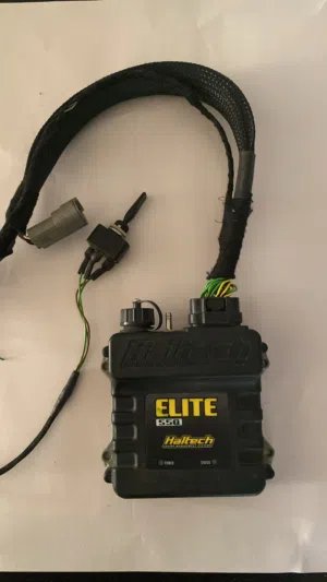 للبيع كمبيوتر هالتك 550 Haltech 550 elite